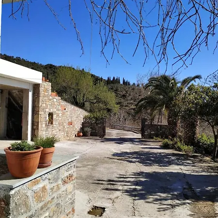 New Apartment, Amazing View Near Pelion *