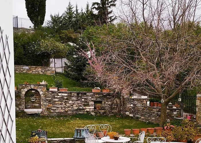 New Apartment, Amazing View Near Pelion