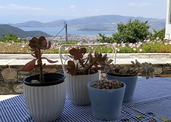 New Apartment, Amazing View Near Pelion *