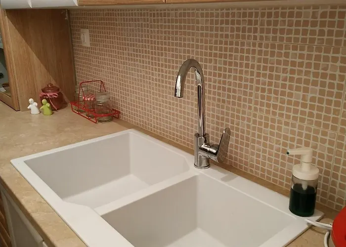 New Apartment, Amazing View Near Pelion Apartment